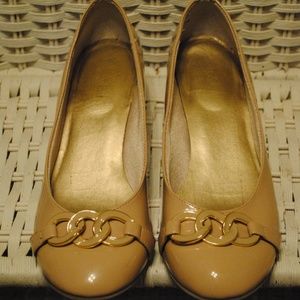 Kelly & Katie 8 wedges